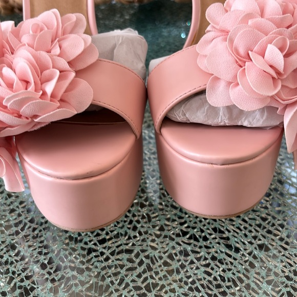 Sugarbaby Plush Rosary Platform Heels NWT - Picture 6 of 12